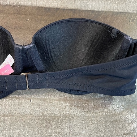 Victoria’s Secret Flirt Bandeau Bikini Top 32B - Picture 8 of 9